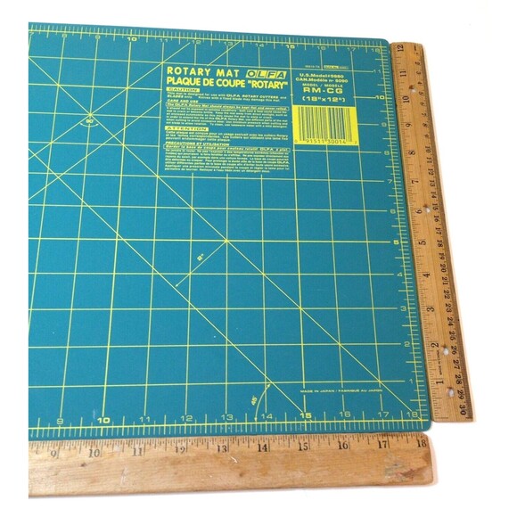 OLFA 12 x 18 Rotary Cutting Mat RM-CG Model #9880 - Picture 6 of 9
